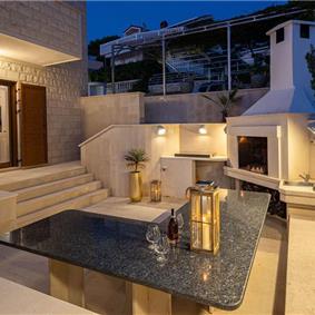 5 bedroom beachfront villa with pool on Ciova Island, Trogir, sleeps 12